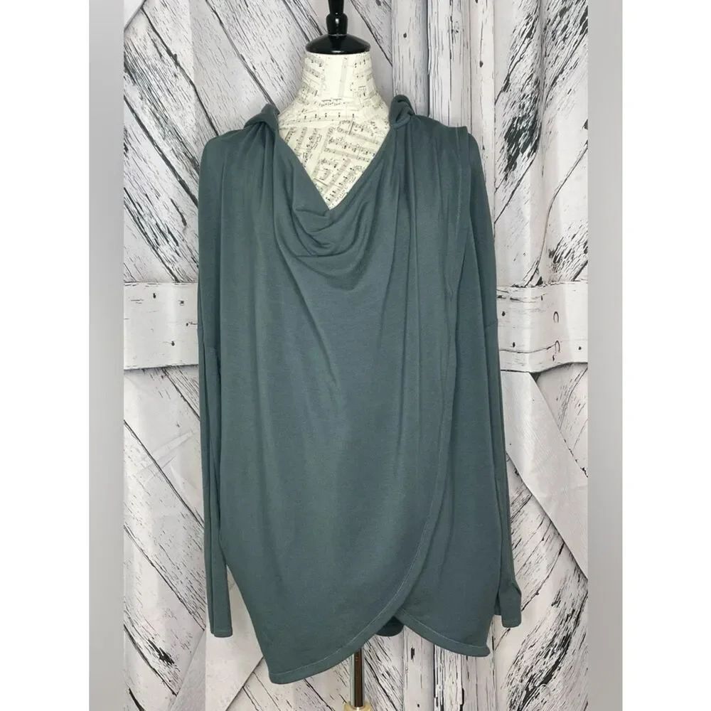 Athleta Purana Criss Cross Wrap
Sweatshirt Hoodie Pullover Cozy Sz M